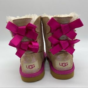 UGG Bailey bow iridescent boots. Toddler Girls size 8